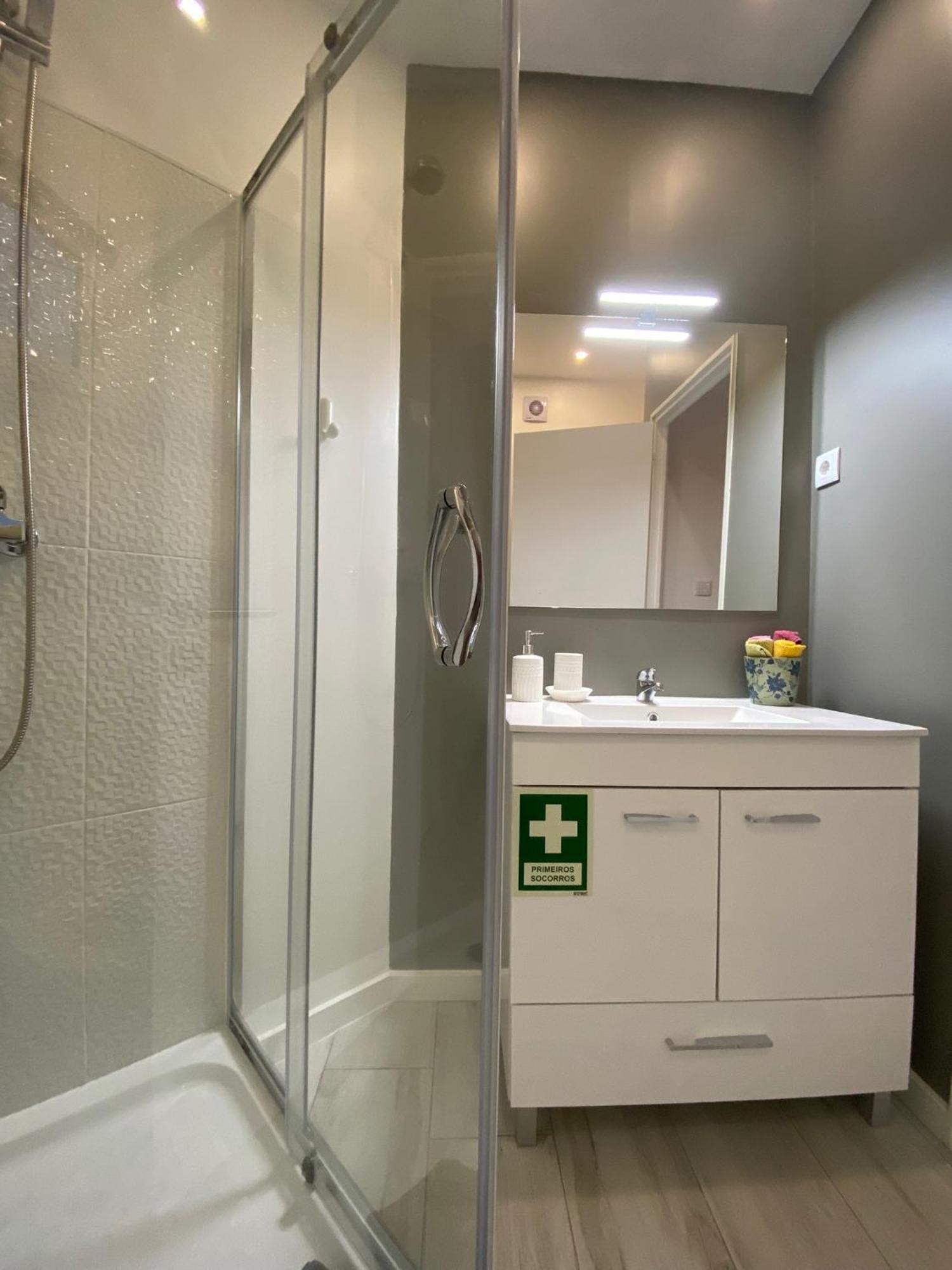 Ponta Delgada Urban 44 Guest House מראה חיצוני תמונה